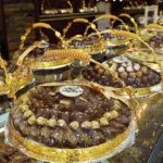 عيد الأضحى ينعش المطاعم والحلويات.. وتفاؤل بموسم تجاري أقوى