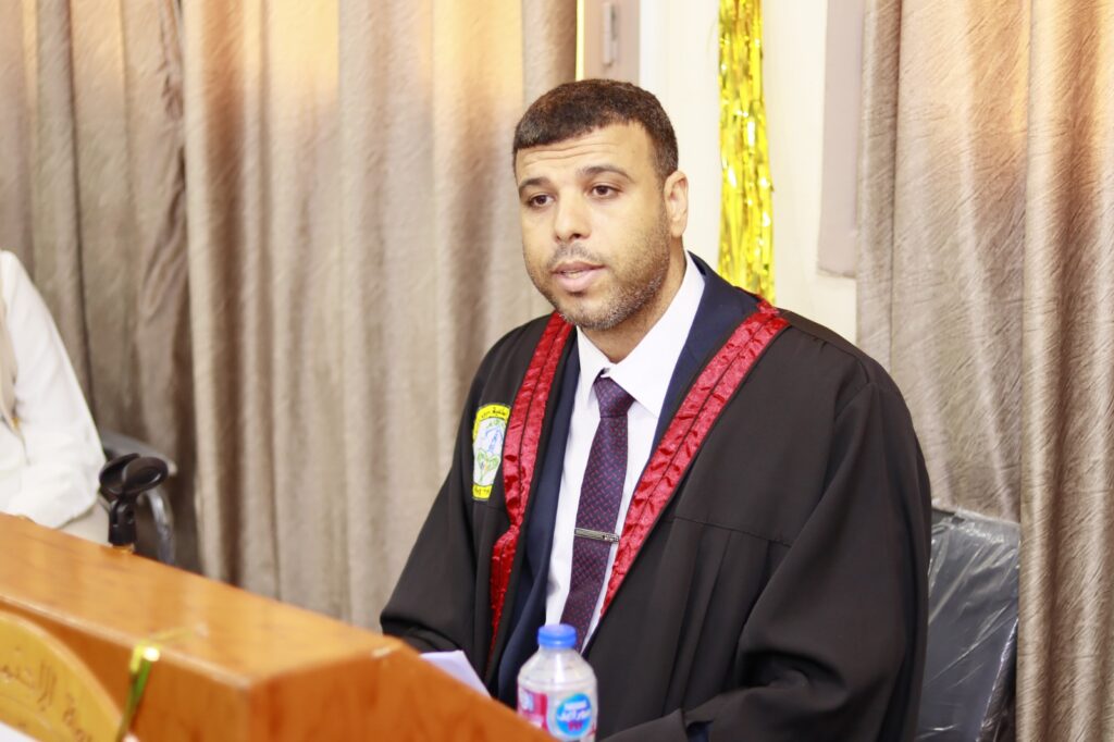 الماجستير بامتياز للباحث حسام راضي عن التحول الرقمي بالمنظمات الأهلية