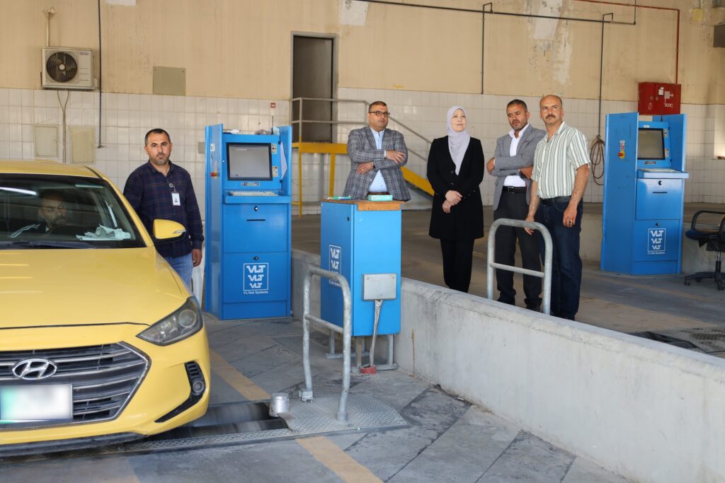 تفقد مدير عام المواصفات والمقاييس بالوكالة العمل في مركز التحقق المترولوجي