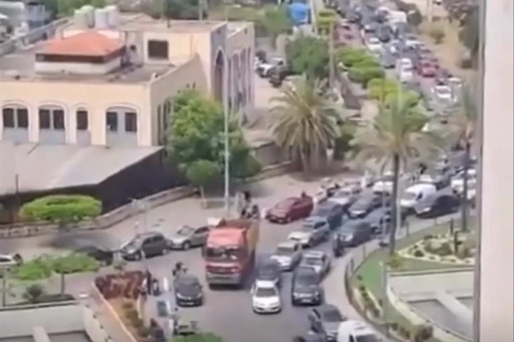 بعد أمر نتنياهو.. حركة نزوح كثيفة من ضاحية بيروت