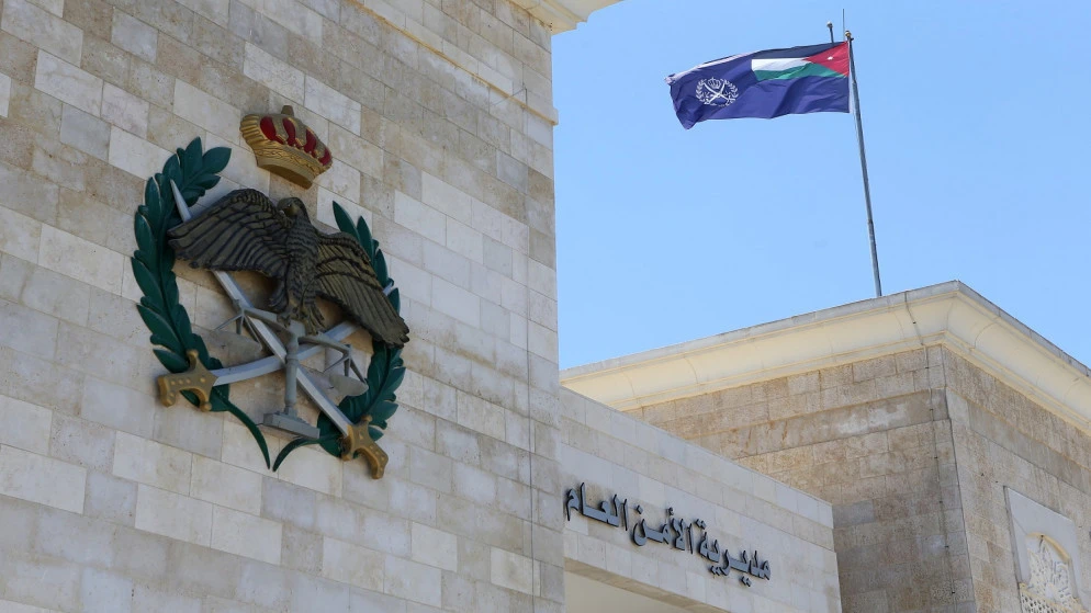 كاميرات وشهود وطب شرعي.. الأمن يكشف حقيقة ادعاء التعرض للضرب