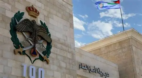 الدفاع المدني يُخمد حريق مواد كيميائية بساحة أحد مصانع العقبة دون إصابات تُذكر