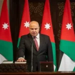 مصدر مسؤول: رئيس الوزراء يطلب استقالة وزير العمل على خلفية عطاءات نجله