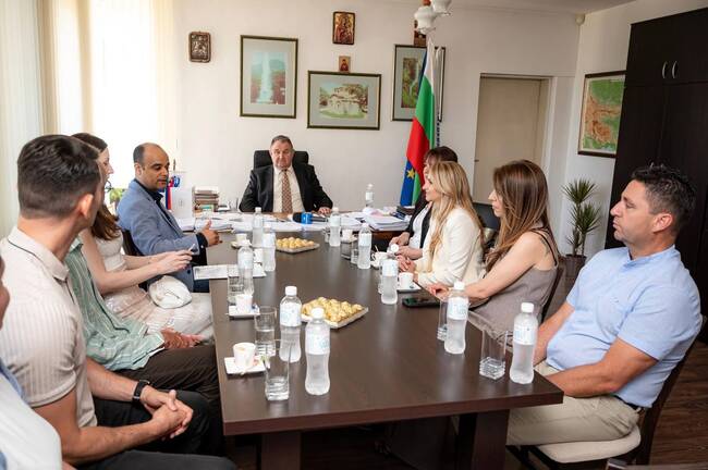 السفير نادر سعد يحوّل الدبلوماسية الثقافية إلى جسر بين مصر وبلغاريا