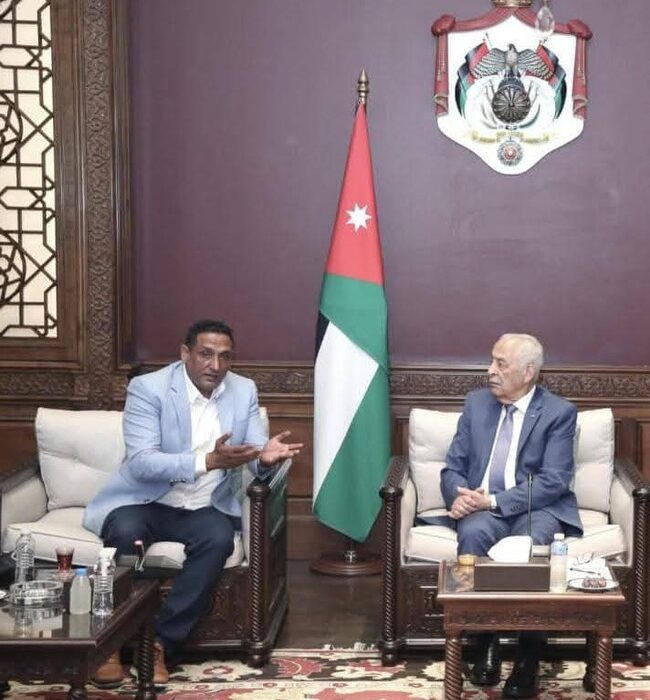 شباب عين الباشا في رحاب الديوان الملكي العامر.. عهد يتجدد