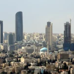 من المحروقات إلى استقالة وزير العمل.. أسبوع ساخن أشعل مواقع التواصل