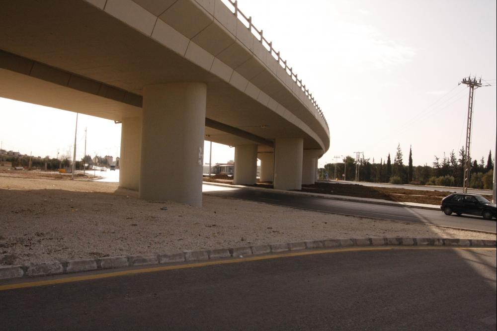 "جسر عمّان" ينطلق رسميًا.. مشروع عملاق يربط شمال العاصمة بجنوبها