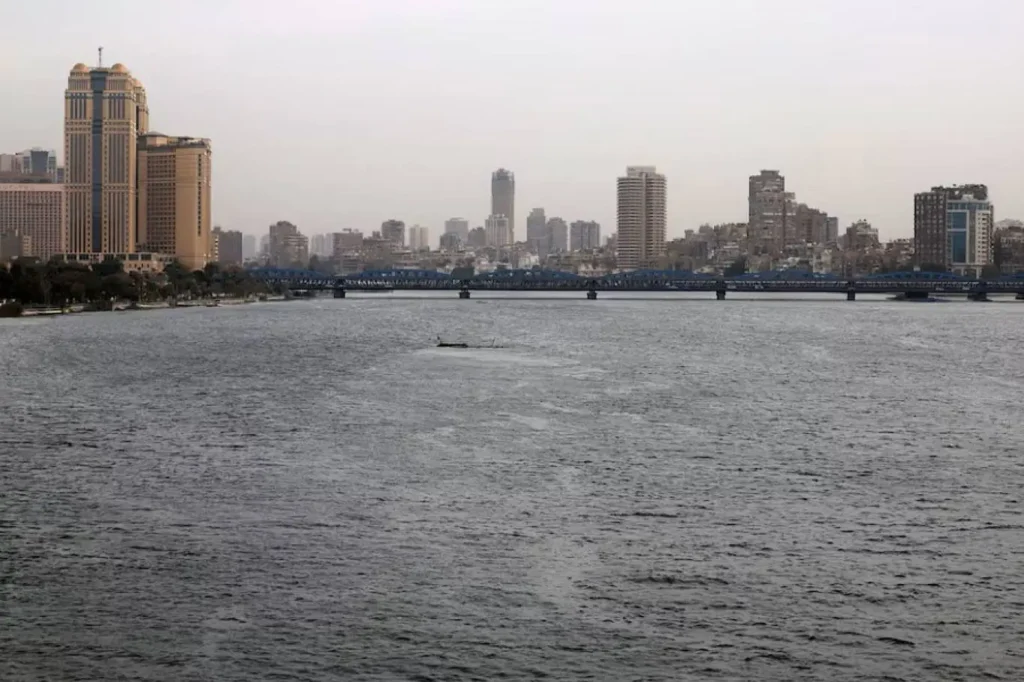 15 ثانية من الرعب.. زلزال يهز القاهرة ومحيطها