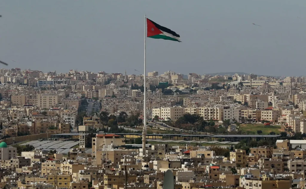 الأردن يعيد فلسطين إلى الواجهة.. وغضب إسرائيلي يكشف أثر تحرك عمّان