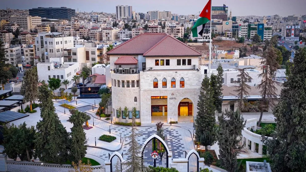 بعد التعديل الوزاري.. قرارات حكومية تعيد تشكيل لجان الاقتصاد والخدمات
