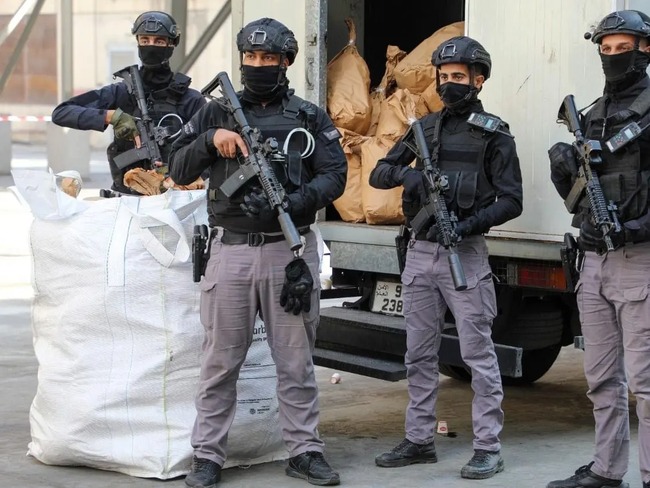حملات أمنية تطيح بـ28 مطلوبًا وتضبط مخدرات وأسلحة