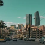 طقس معتدل حتى الاثنين وانخفاض طفيف على الحرارة الثلاثاء