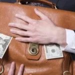 توقيف موظف سابق في الأمانة بتهمة التزوير واختلاس 149 ألف دينار