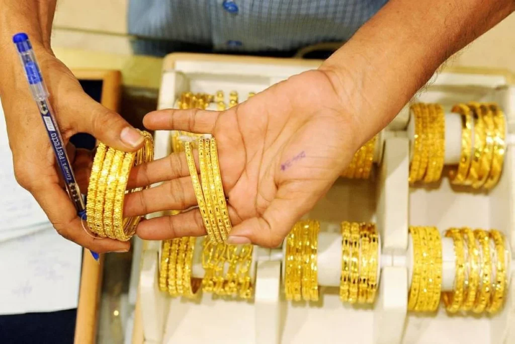 الذهب يتراجع 40 قرشاً في الأردن.. وعيار 21 عند 84.20 ديناراً
