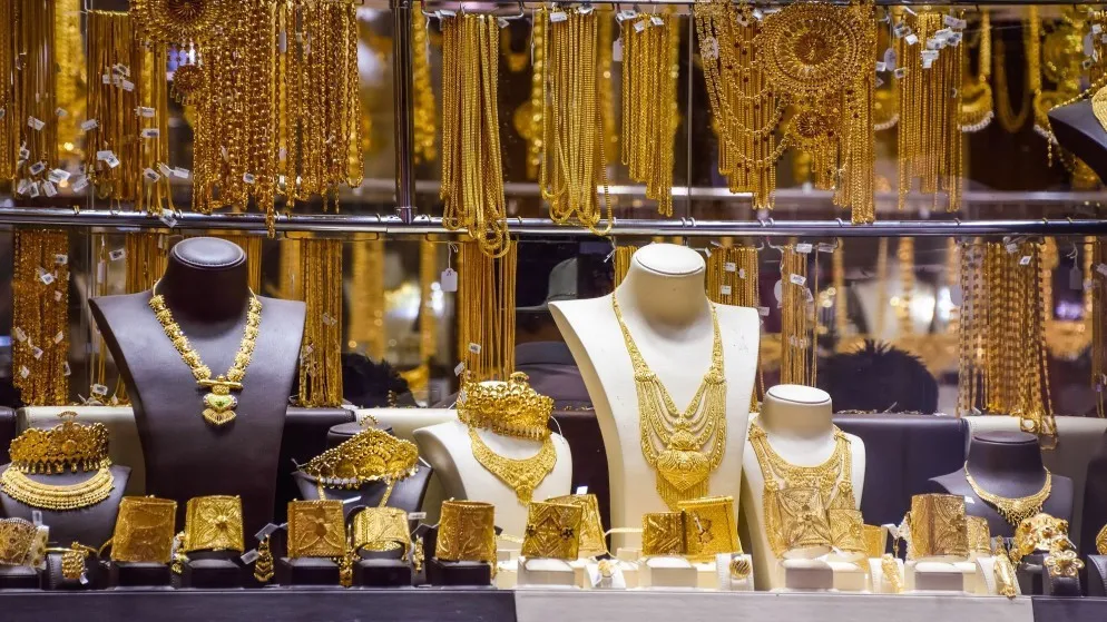 ارتفاع أسعار الذهب محلياً.. عيار 21 يرتفع 60 قرشاً ليبلغ 84 ديناراً