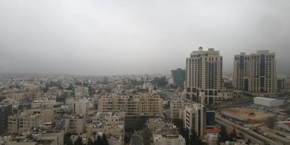 الأمطار تتسع الأحد.. الأرصاد تحذر من السيول في جنوب الأردن وشرقه