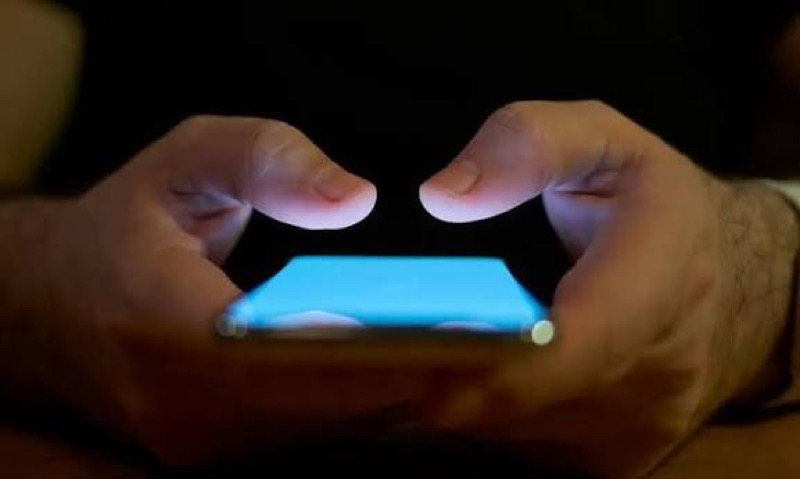 احذر قبل دفع مخالفة السير.. البنك المركزي يكشف أسلوباً للاحتيال وسرقة البيانات
