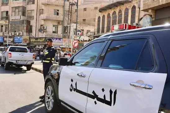 بحقه 5 طلبات قضائية و20 عاماً سجناً.. الأمن يطيح بمطلوب خطير شرق عمّان