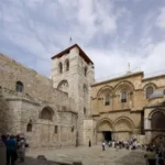 البطريركية اللاتينية تدين الاعتداء الإرهابي على كنيسة الكرك