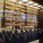 انخفاض لافت على أسعار الذهب وعيار 21 عند 81.40 دينارا